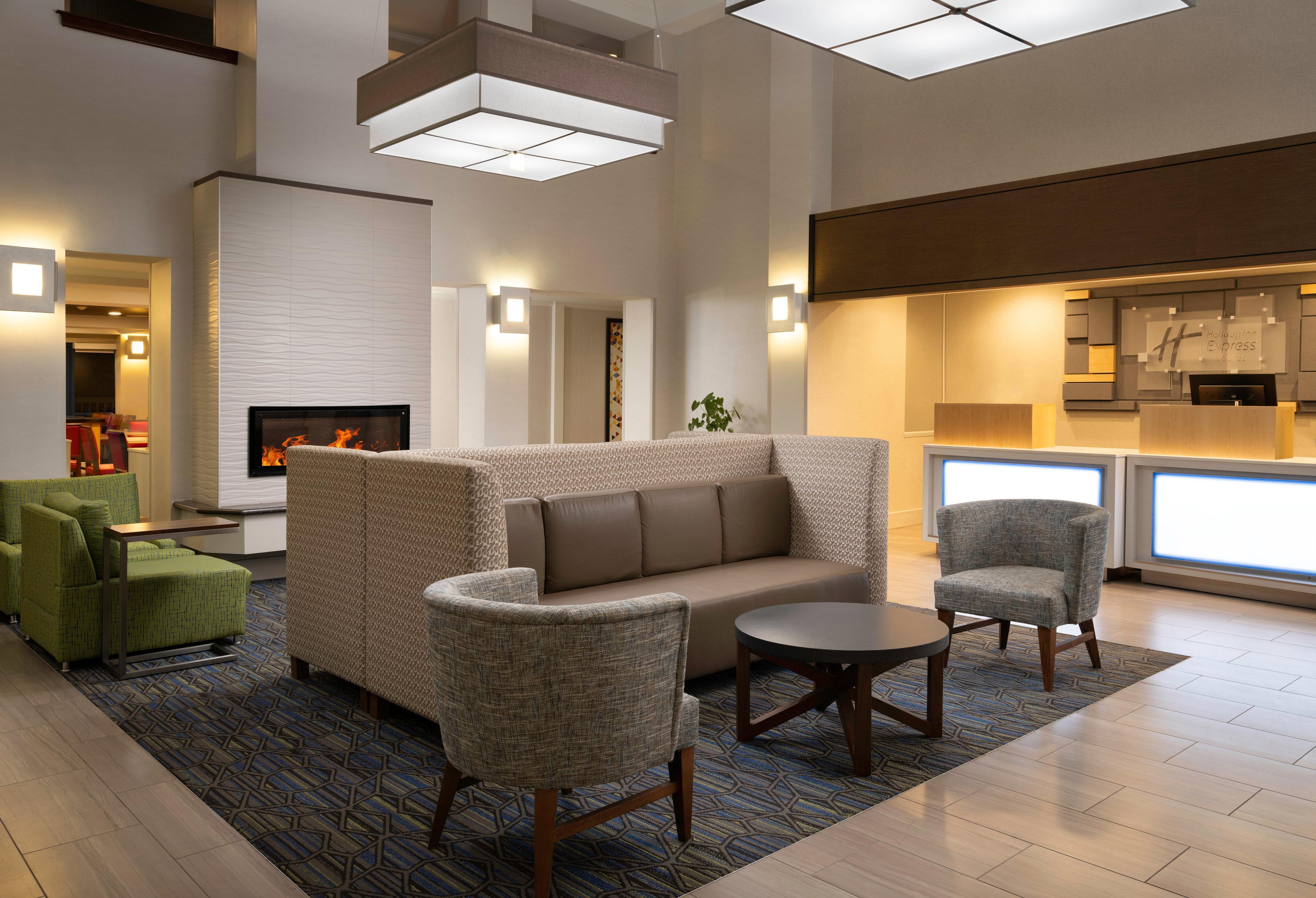 Holiday Inn Express Hotel & Suites Belmont By Ihg Extérieur photo
