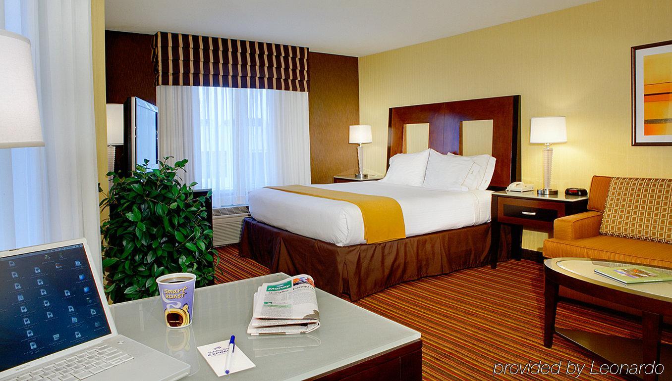Holiday Inn Express Hotel & Suites Belmont By Ihg Extérieur photo