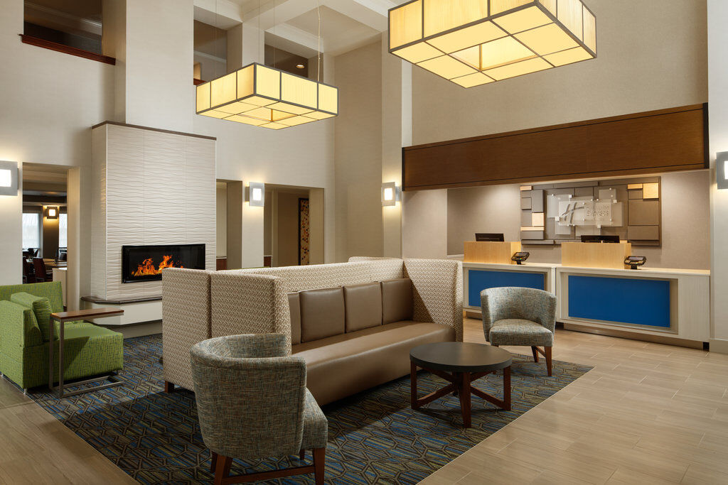 Holiday Inn Express Hotel & Suites Belmont By Ihg Extérieur photo